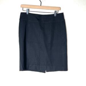 Banana Republic black business casual straight pencil skirt size 6 B92